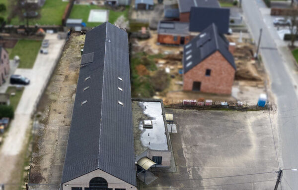 Gebouw voor gemengd gebruik te koop in Oudsbergen