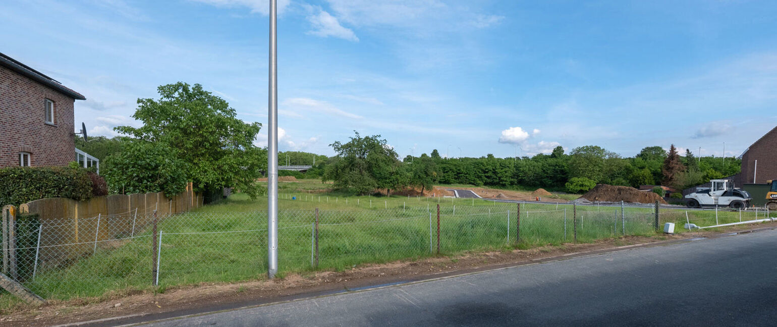 Bouwgrond te koop in Dilsen-Stokkem