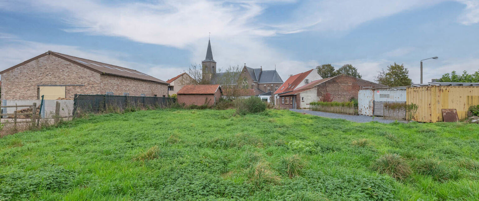 Bouwgrond te koop in Dilsen-Stokkem