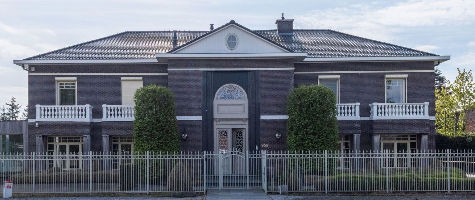 Gebouw voor gemengd gebruik te koop in Dilsen-Stokkem