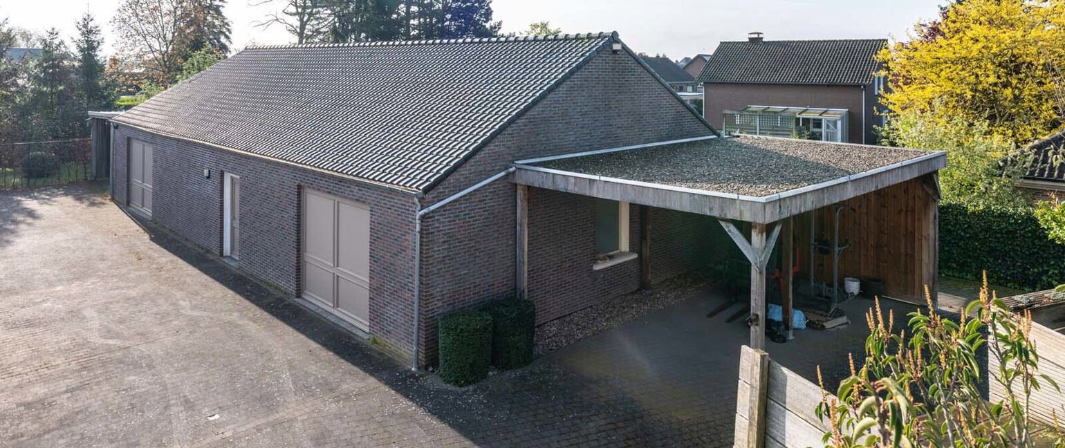 Gebouw voor gemengd gebruik te koop in Dilsen-Stokkem