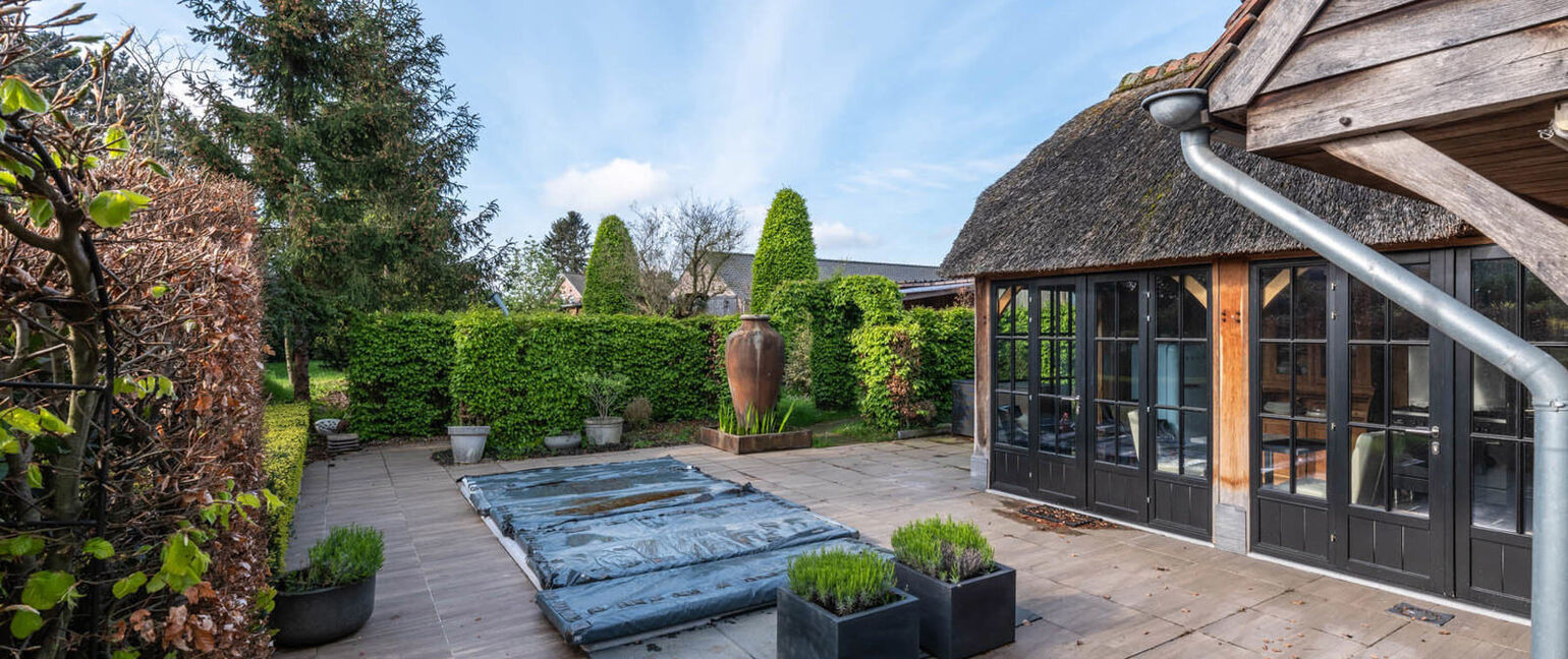 Gebouw voor gemengd gebruik te koop in Dilsen-Stokkem