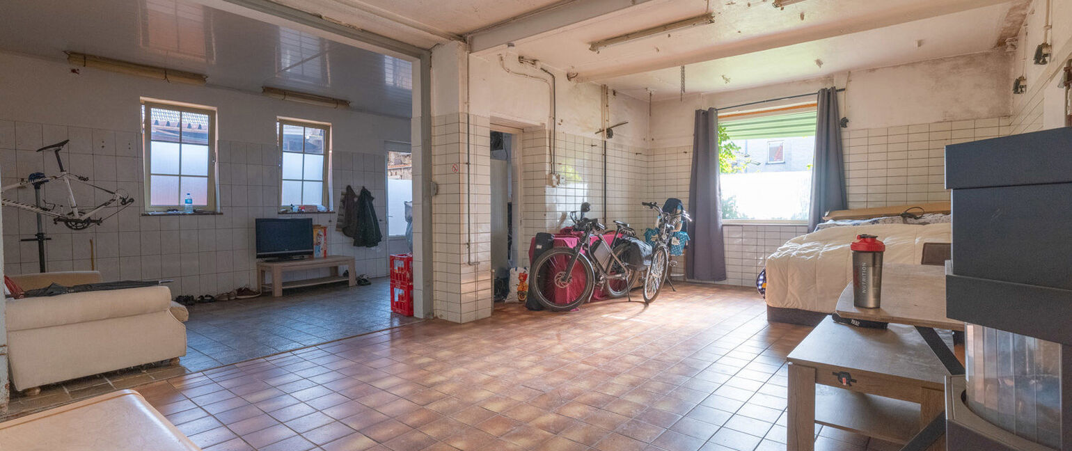 Gebouw voor gemengd gebruik te koop in Dilsen-Stokkem