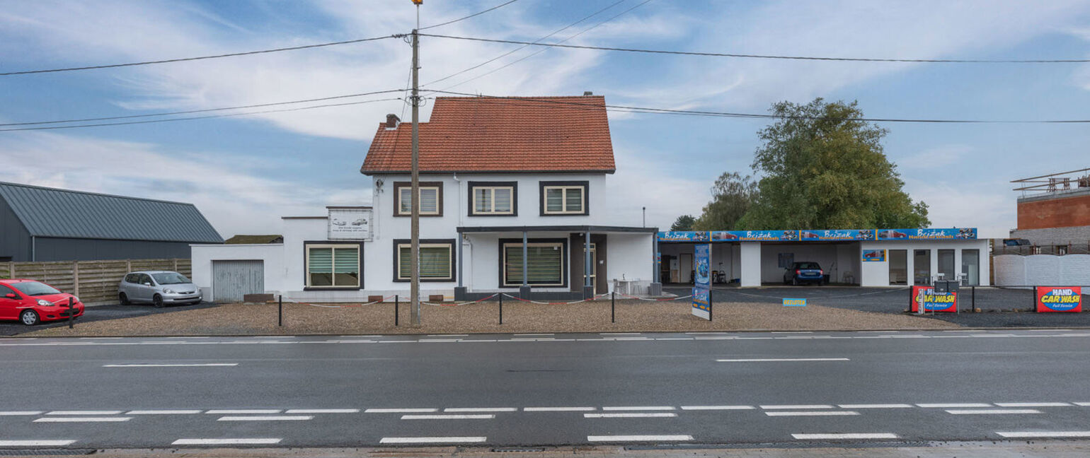 Gebouw voor gemengd gebruik te koop in Dilsen-Stokkem