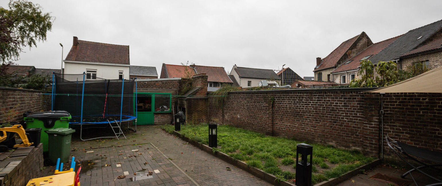 Gebouw voor gemengd gebruik te koop in Dilsen-Stokkem