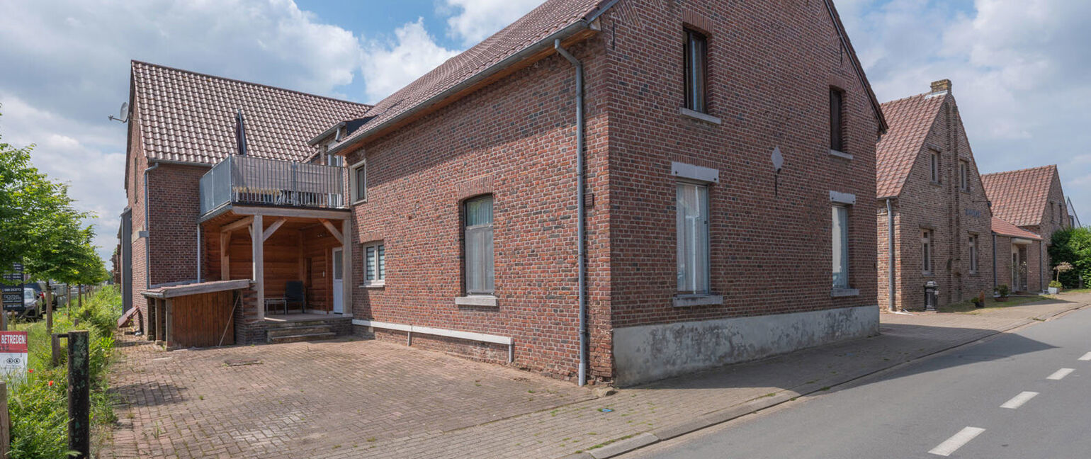 Gebouw voor gemengd gebruik te koop in Kinrooi