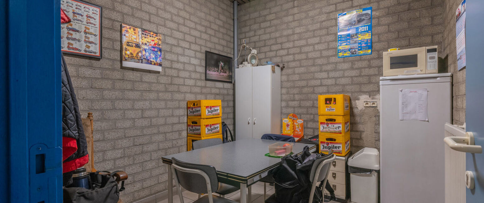 Gebouw voor gemengd gebruik te koop in Kinrooi