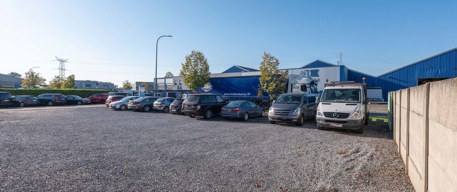 Gebouw voor gemengd gebruik te koop in Kinrooi