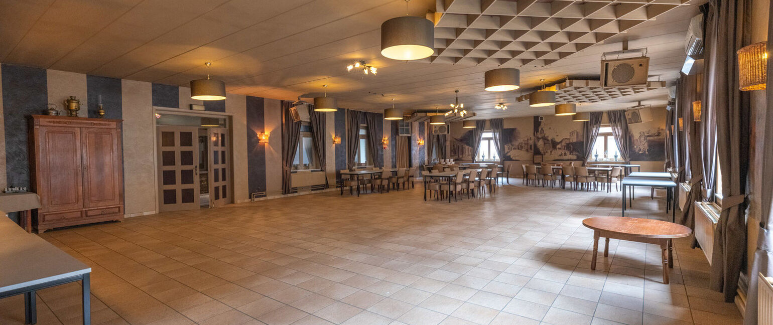 Gebouw voor gemengd gebruik te koop in Kinrooi