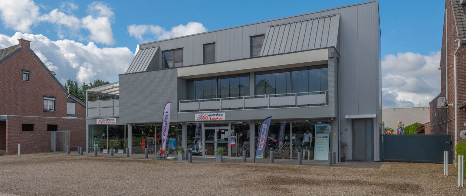 Gebouw voor gemengd gebruik te koop in Lanaken