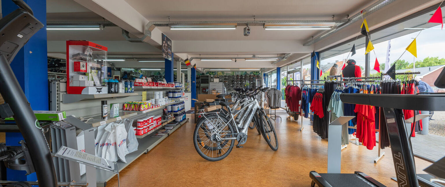 Gebouw voor gemengd gebruik te koop in Lanaken