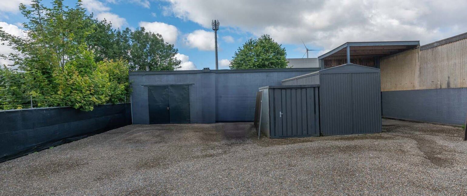 Gebouw voor gemengd gebruik te koop in Lanaken