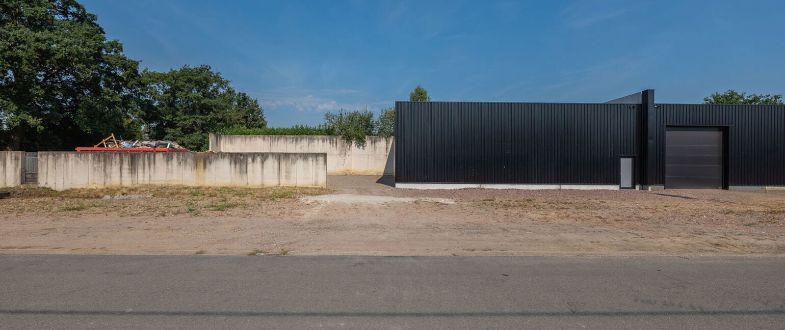 Gebouw voor gemengd gebruik te koop in Maaseik