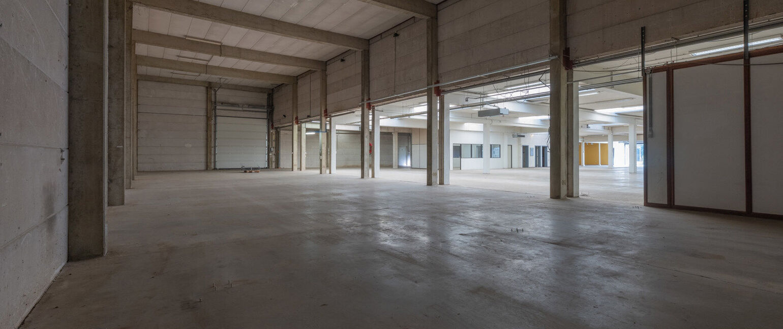 Gebouw voor gemengd gebruik te koop in Maaseik