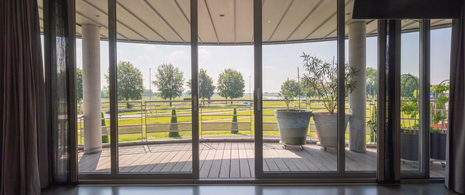 Gebouw voor gemengd gebruik te koop in Maaseik