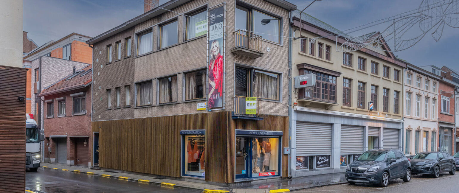 Gebouw voor gemengd gebruik te koop in Maaseik