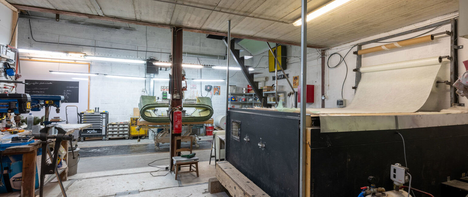 Gebouw voor gemengd gebruik te koop in Oudsbergen