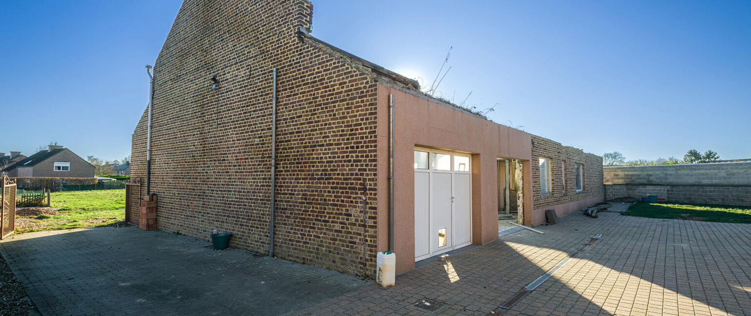 Gebouw voor gemengd gebruik te koop in Sint-Truiden