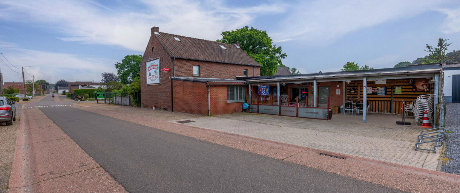 Gebouw voor gemengd gebruik te koop in Zutendaal