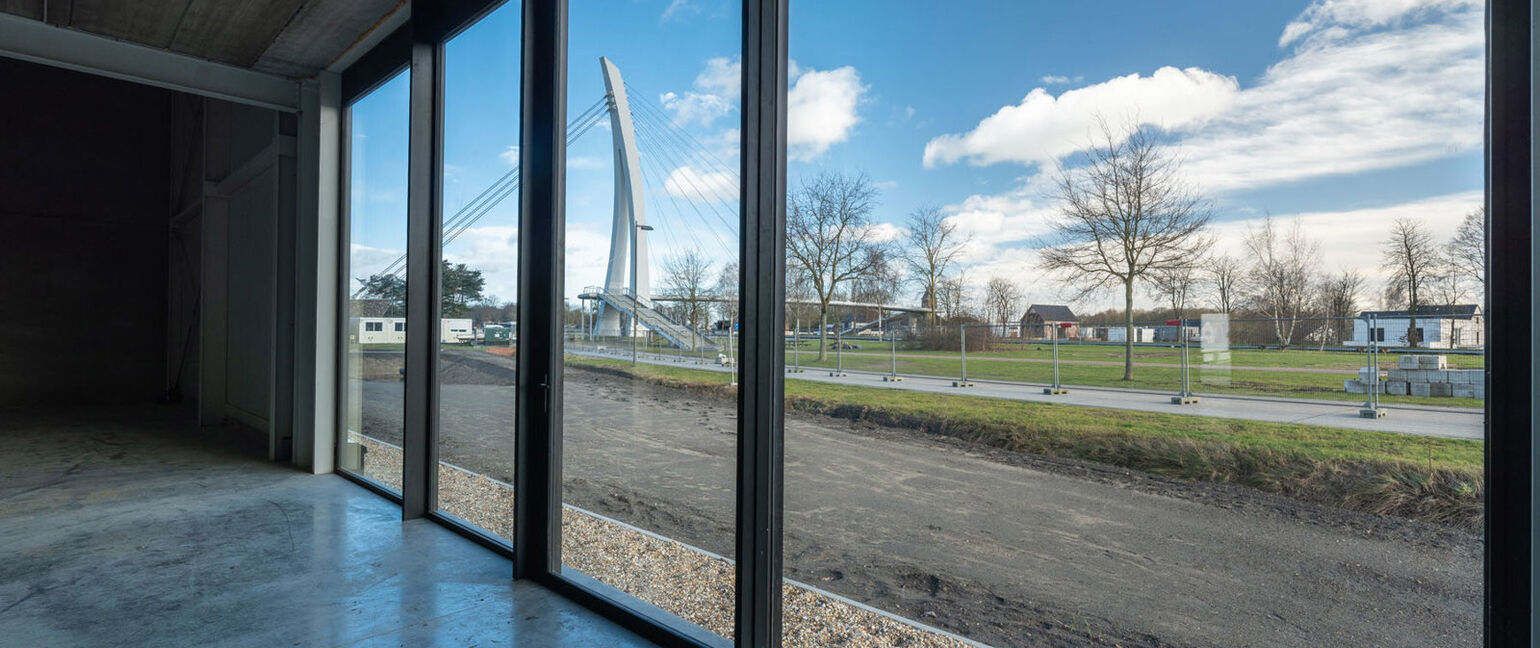 Industrieel gebouw te koop in Dilsen-Stokkem